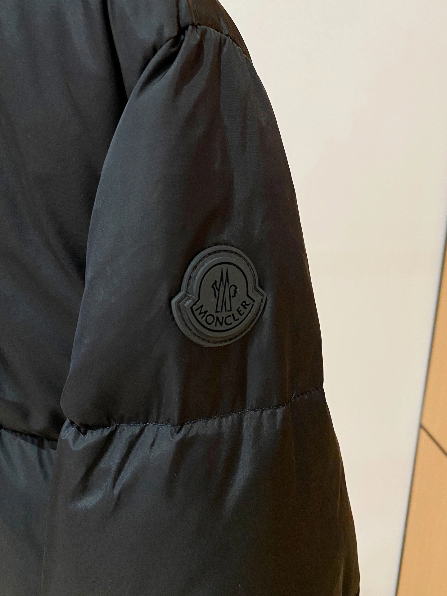 wg.luxury- 7o9385r down jacket white duck down item:E-F431I0328